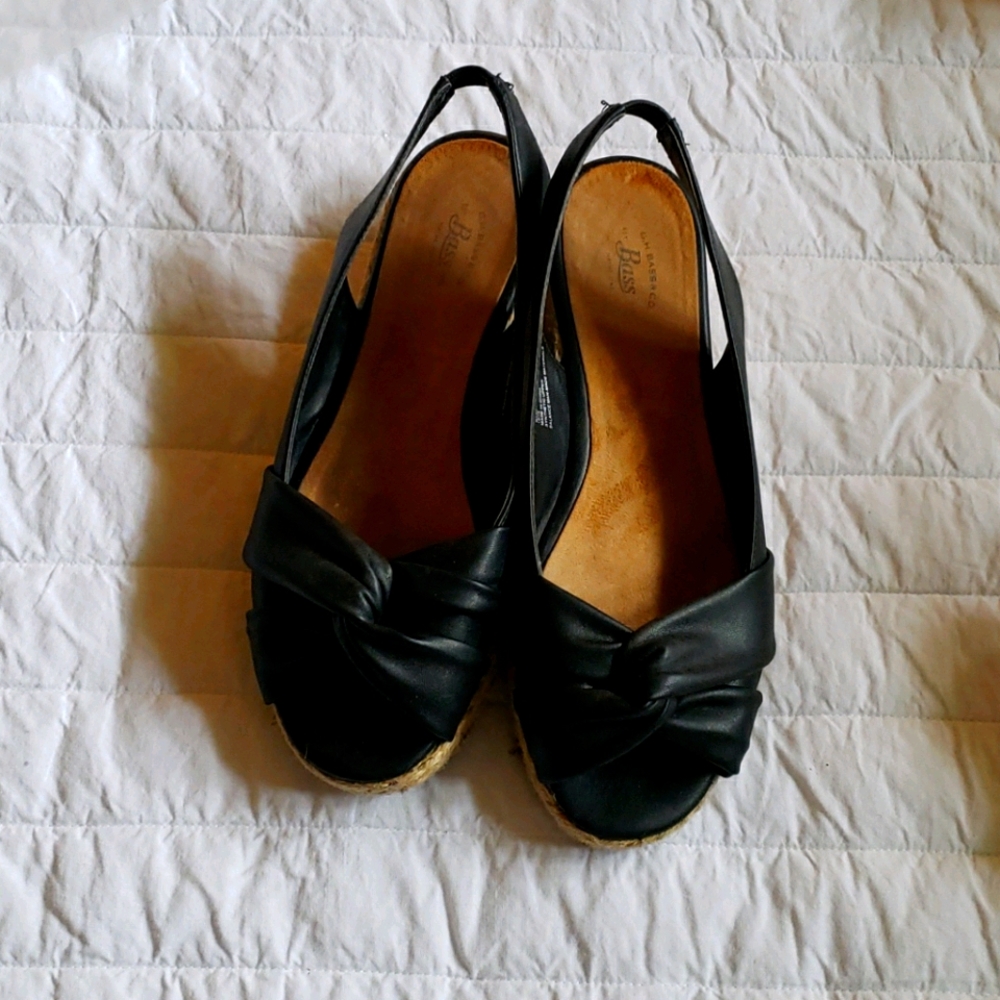G.H. Bass Platform "Natalie" Sandles